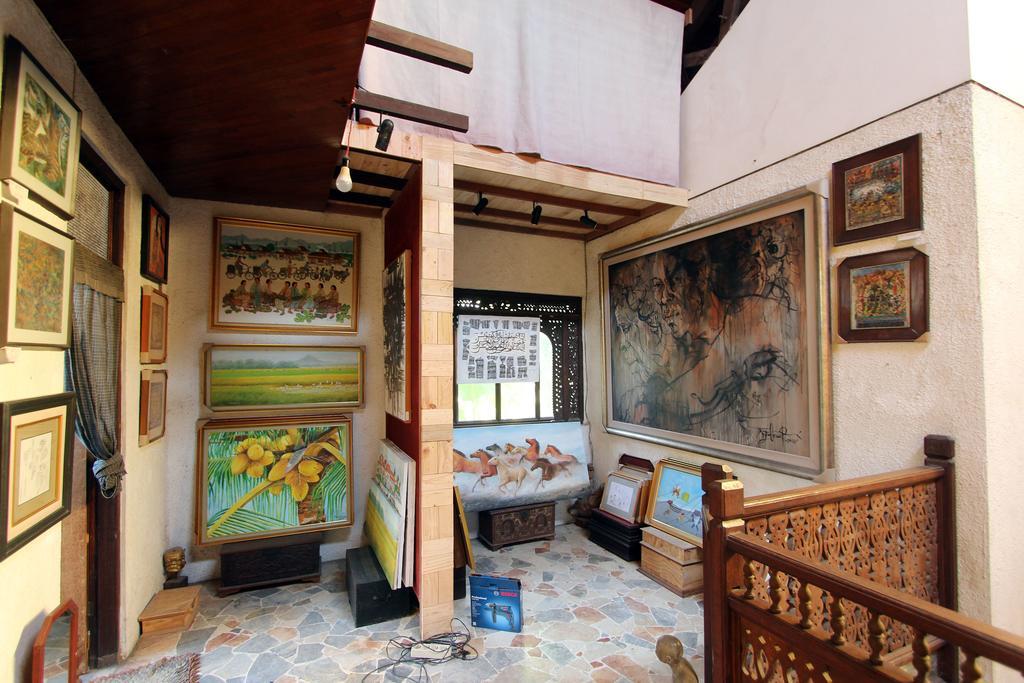 Posnya Seni Godod Art Gallery & Homestay Yogyakarta Extérieur photo